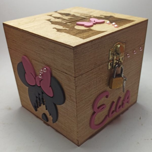Money box with lock - Minnie Mouse Theme - Image 9
