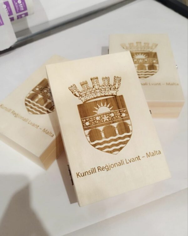 Rectangular Box 18x12x5cm - Local Council Logo