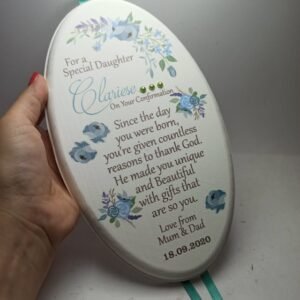 Wooden Panel Oval White with Custom Message