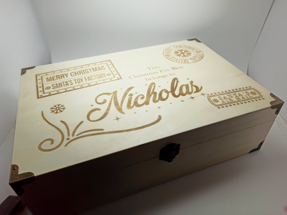 Keepsake Box - The Christmas Eve Box - with inside design and Led light