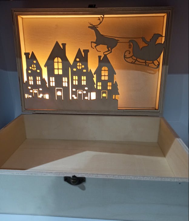 Keepsake Box - The Christmas Eve Box - with inside design and Led light - Image 2