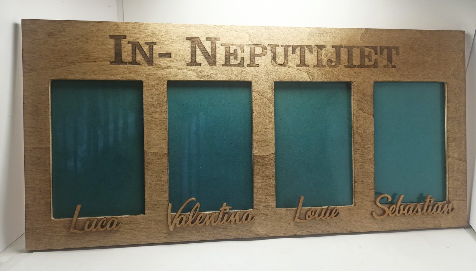 Neputijiet Frame - x4 - Wax finish or coloured