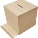 Wooden Moneybox square - 8,7cm x 8,6cm x 8,4cm