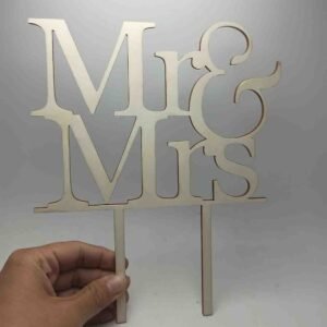 Wooden Cake Topper – Mr & Mrs