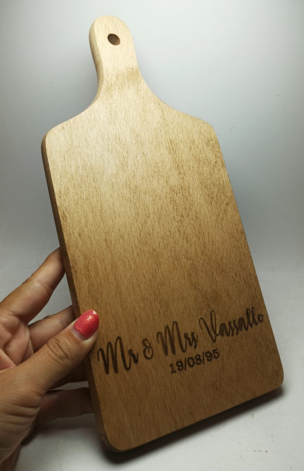 Personalised Wooden Beech Cutting Board with Handle - 30.5cmx14cmx1.5cm