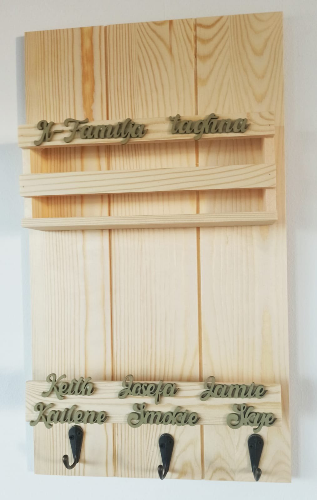 Personalised Key Holder Board with 3 Hangers - Image 8