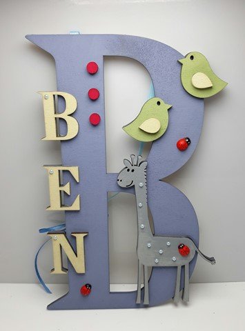 Standing Initial - Giraffe Theme