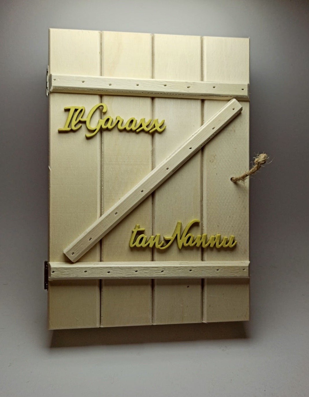 Key Organizer - Il-Garaxx tan-Nannu