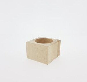 Wooden tea light holder square beechwood 5,7cmx5,7cmx4cm