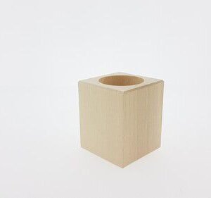 Wooden tea light holder square beechwood 5,7cmx5,7cmx7cm