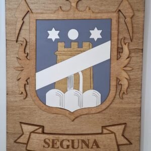 Seguna Surname Family Crest